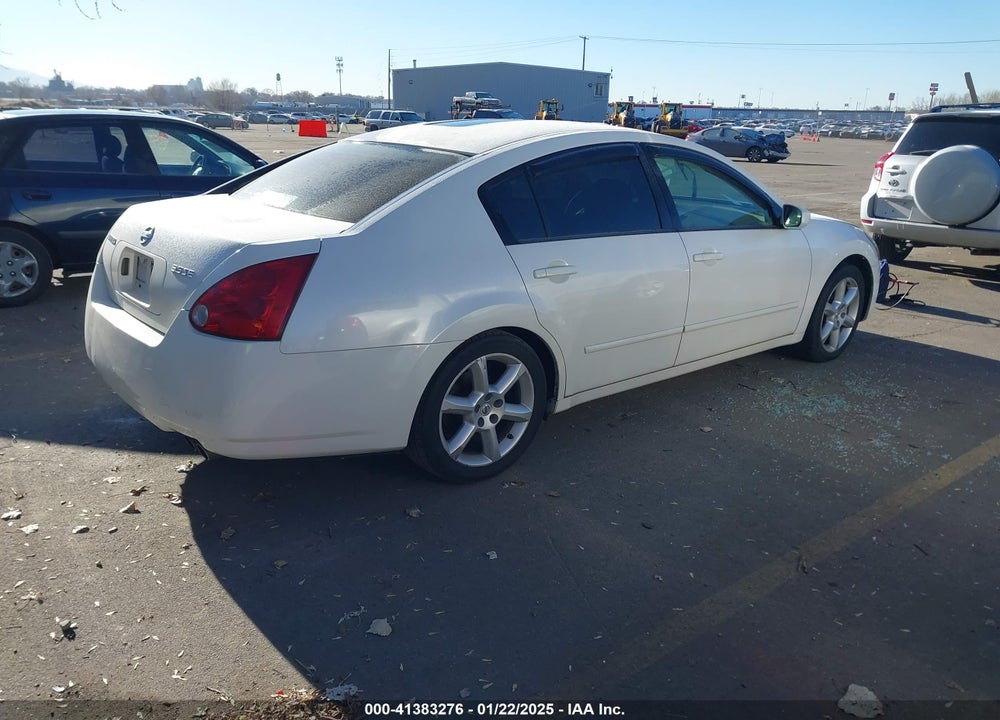 2004 NISSAN MAXIMA 3.5 SE VIN: 1N4BA41E54C806093