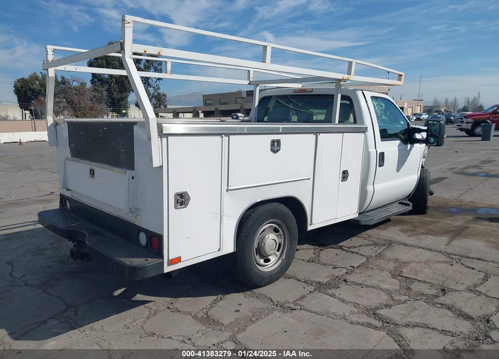 2016 FORD F-250 VIN: 1FDBF2A66GEC26011