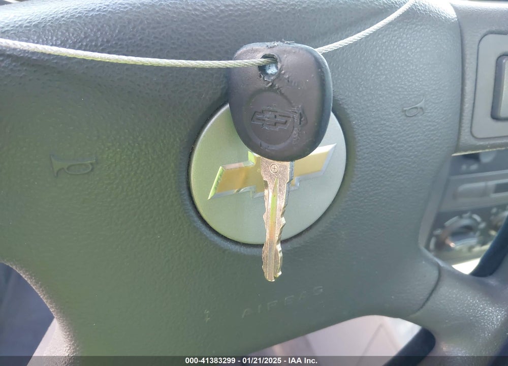 2005 CHEVROLET COBALT VIN: 1G1AK52F357501369