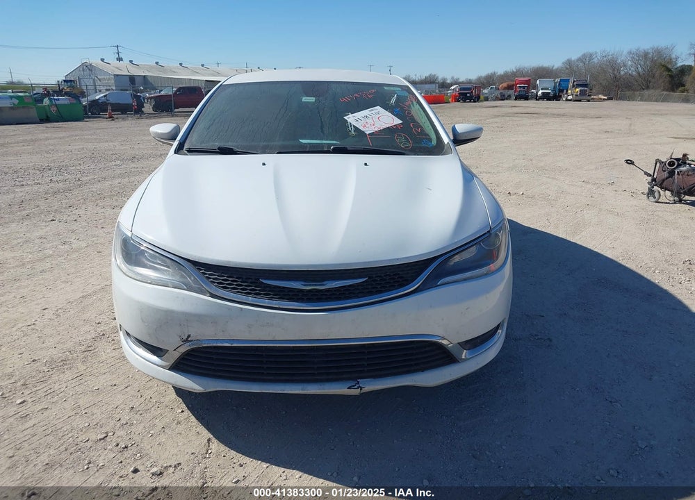 2016 CHRYSLER 200 LIMITED VIN: 1C3CCCAB5GN137281