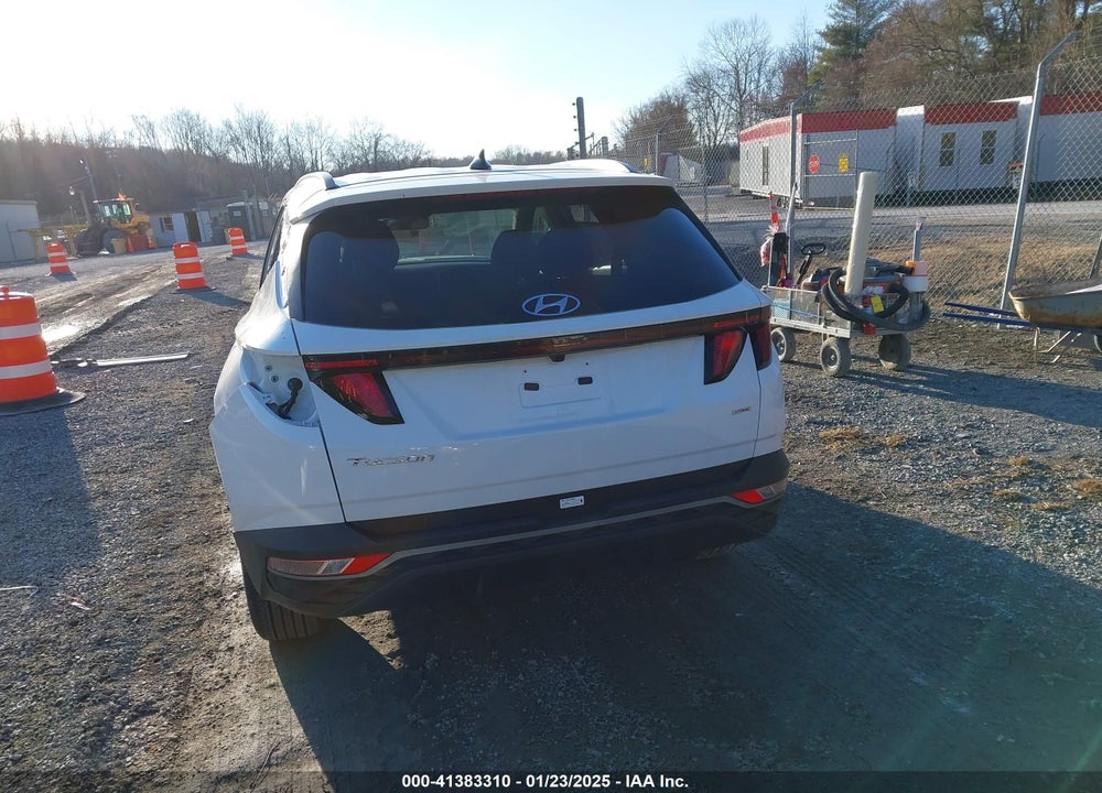 2024 HYUNDAI TUCSON SEL VIN: 5NMJBCDE0RH373221
