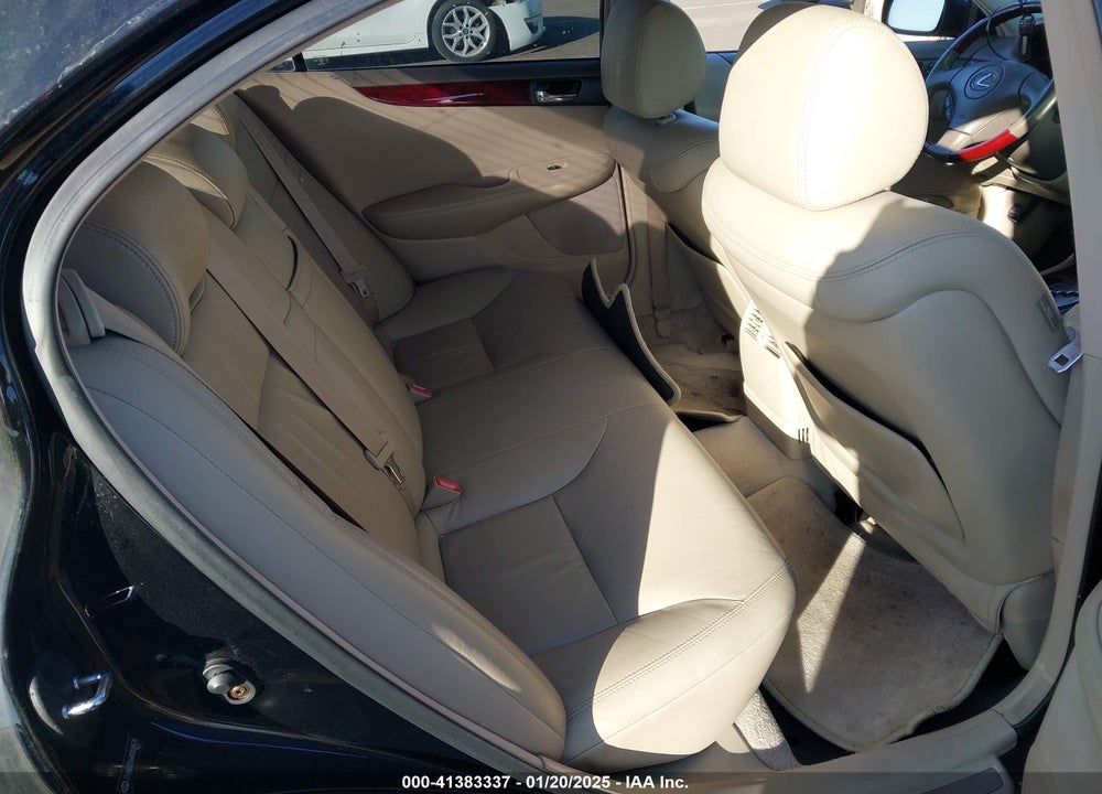 2004 LEXUS ES 330 VIN: JTHBA30G640008676