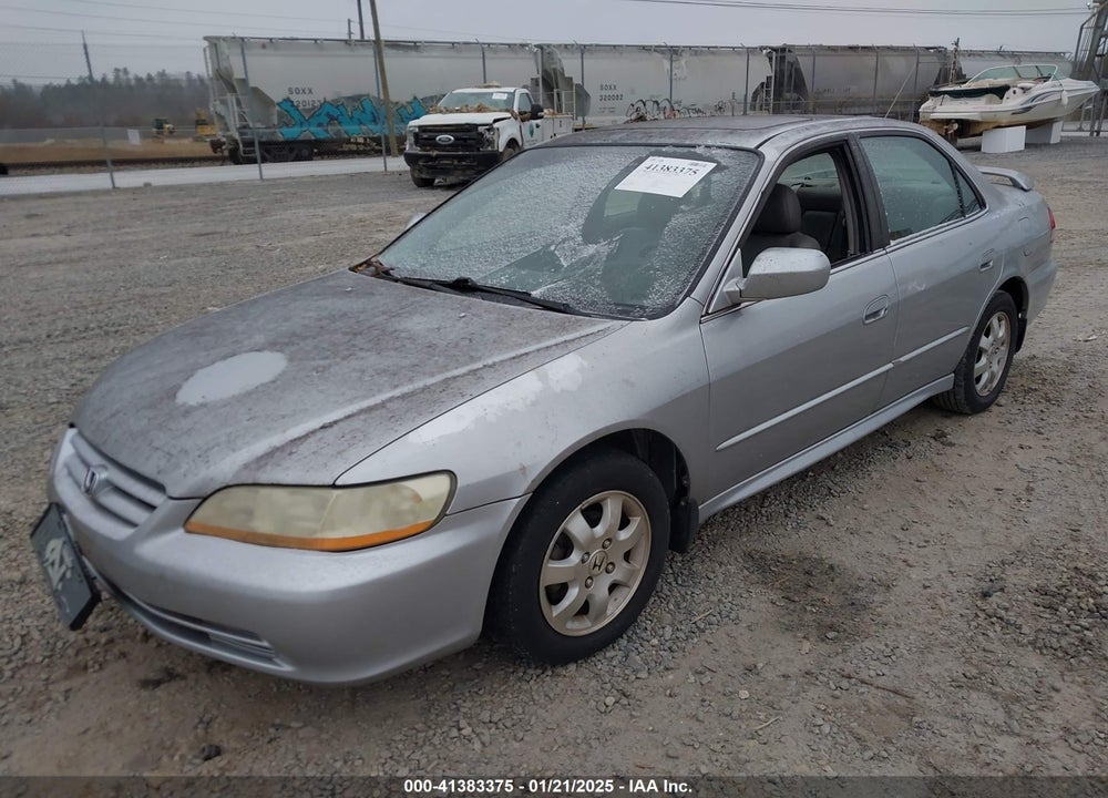 2002 HONDA ACCORD 2.3 EX VIN: 1HGCG566X2A087888