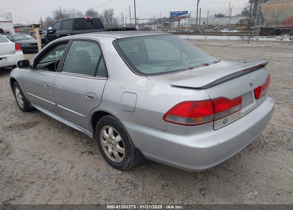 2002 HONDA ACCORD 2.3 EX VIN: 1HGCG566X2A087888