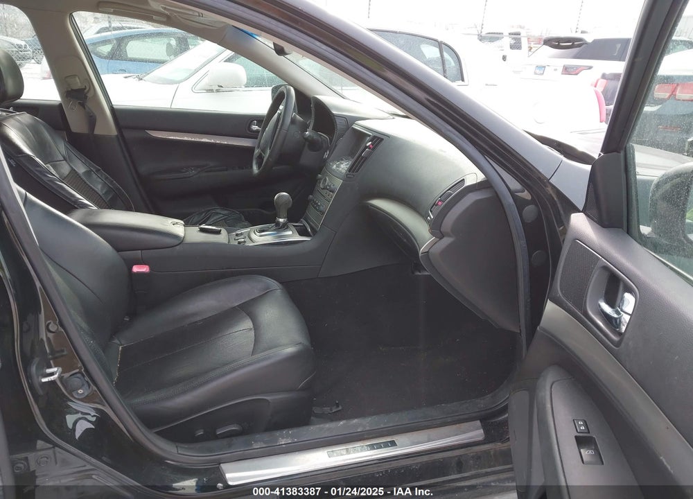 2011 INFINITI G37X VIN: JN1CV6AR6BM352609