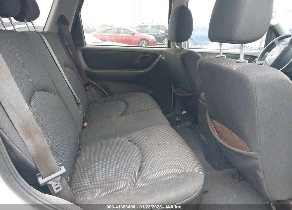 2005 MAZDA TRIBUTE S VIN: 4F2YZ04125KM17093