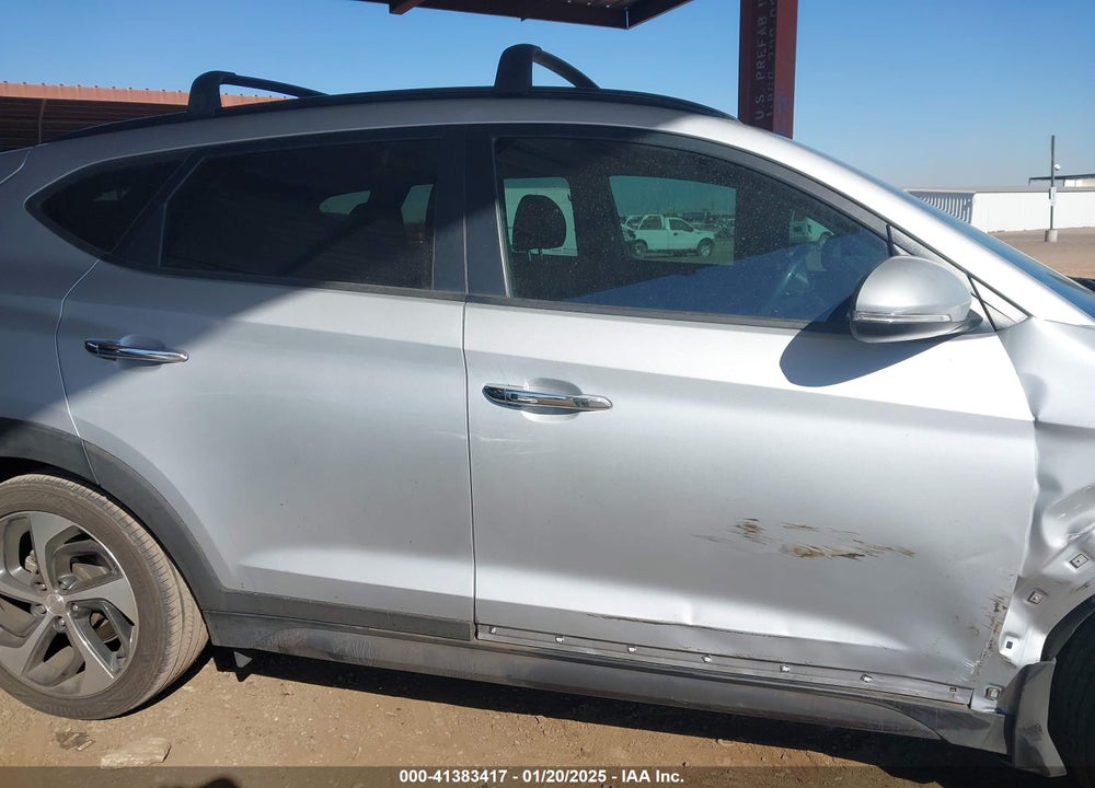 2016 HYUNDAI TUCSON LIMITED VIN: KM8J33A21GU151232