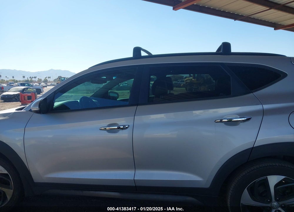 2016 HYUNDAI TUCSON LIMITED VIN: KM8J33A21GU151232