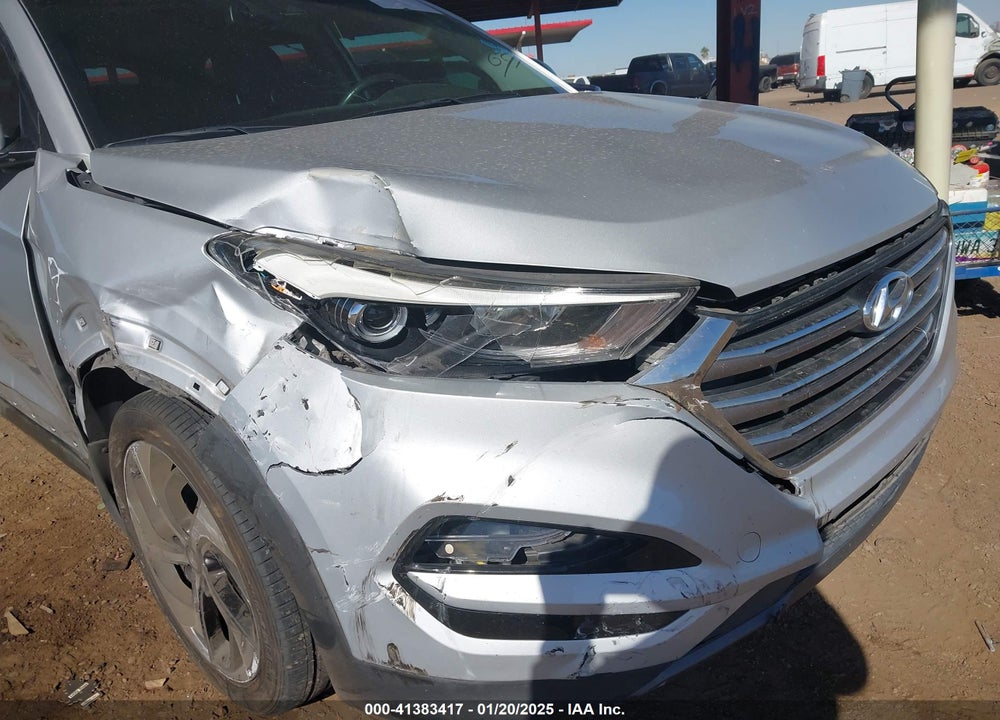 2016 HYUNDAI TUCSON LIMITED VIN: KM8J33A21GU151232
