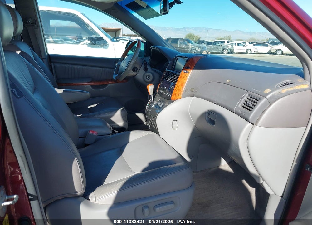2008 TOYOTA SIENNA LIMITED VIN: 5TDZK22C38S221122