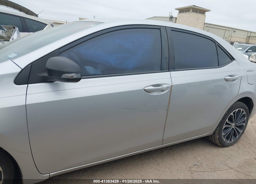 2015 TOYOTA COROLLA VIN: 5YFBURHE5FP312900