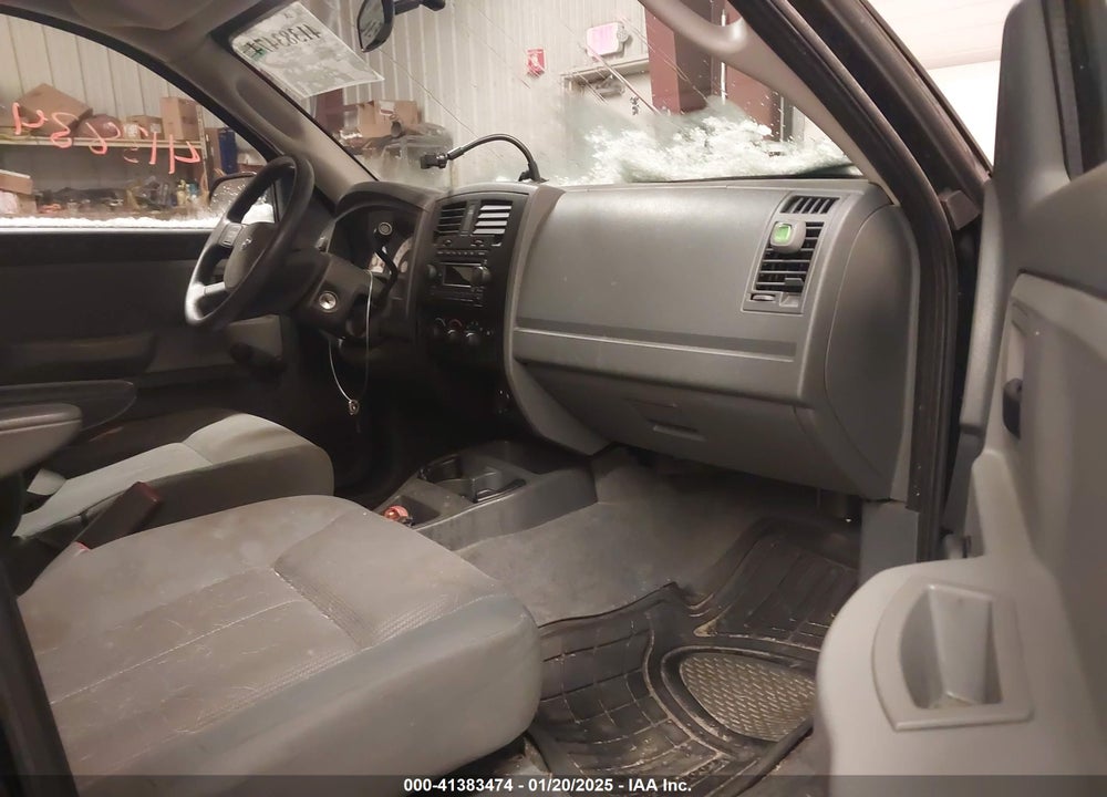 2005 DODGE DAKOTA ST VIN: 1D7HW28K05S305504