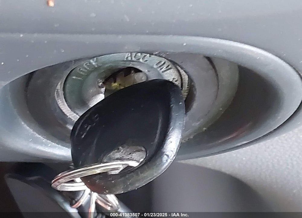 2012 KIA SEDONA LX VIN: KNDMG4C70C6442548
