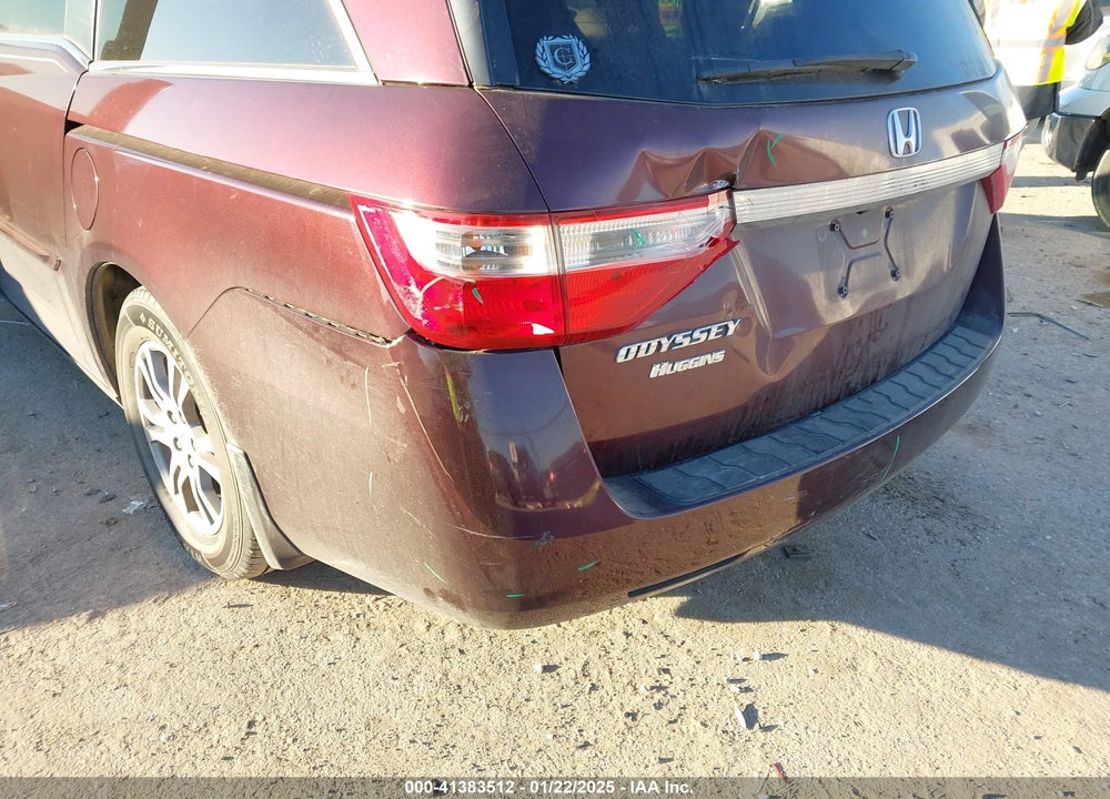 2011 HONDA ODYSSEY EX-L VIN: 5FNRL5H60BB093952
