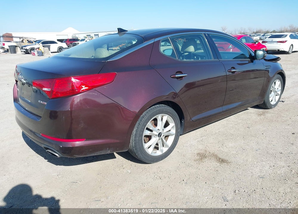 2011 KIA OPTIMA EX VIN: KNAGN4A76B5116728