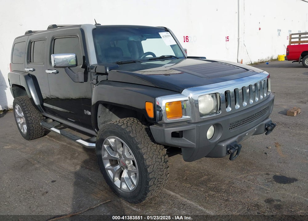 2006 HUMMER H3 SUV VIN: 5GTDN136068301315