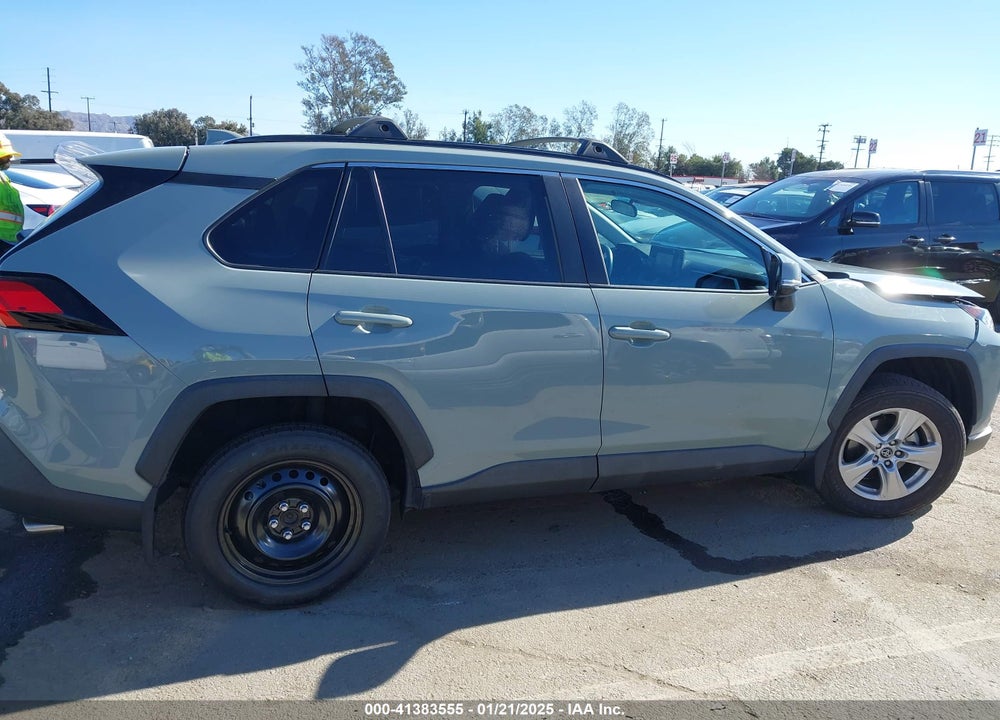 2020 TOYOTA RAV4 XLE VIN: 2T3W1RFV8LW078850