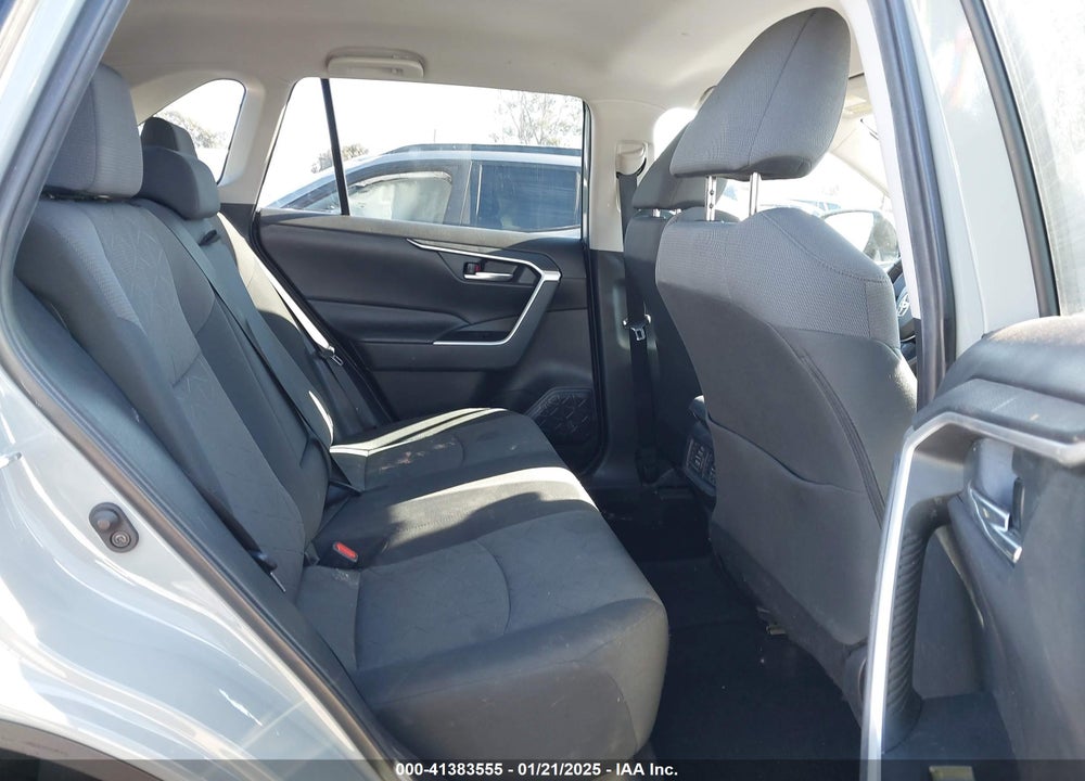 2020 TOYOTA RAV4 XLE VIN: 2T3W1RFV8LW078850