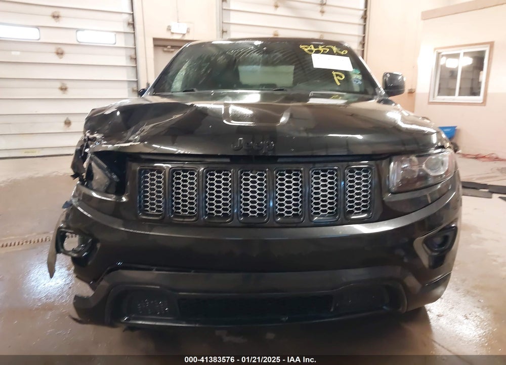 2015 JEEP GRAND CHEROKEE ALTITUDE VIN: 1C4RJFAG2FC664083