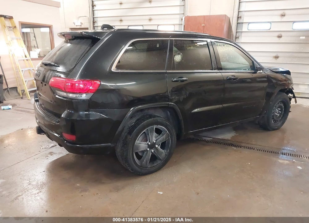 2015 JEEP GRAND CHEROKEE ALTITUDE VIN: 1C4RJFAG2FC664083