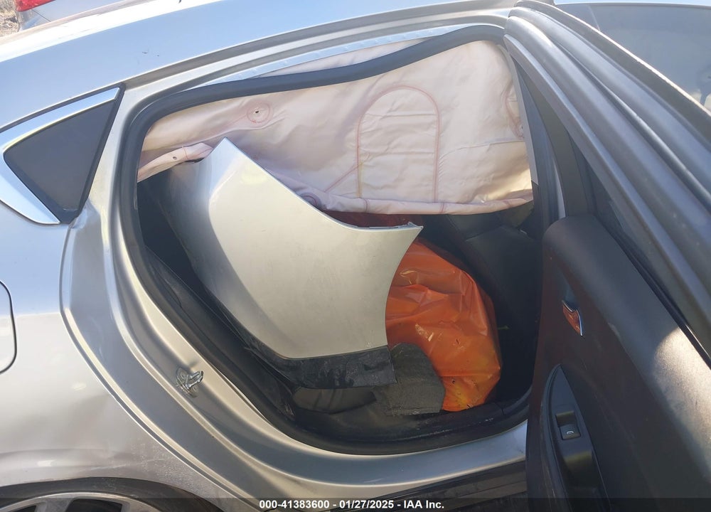 2018 CHEVROLET VOLT VIN: 1G1RB6S55JU106895