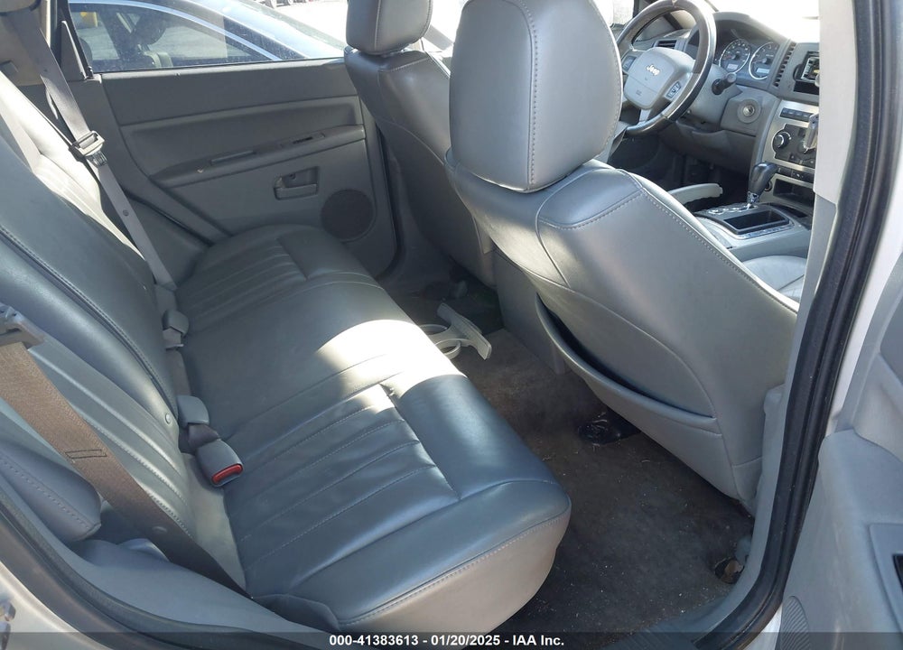 2007 JEEP GRAND CHEROKEE LAREDO VIN: 1J8GR48K27C505136