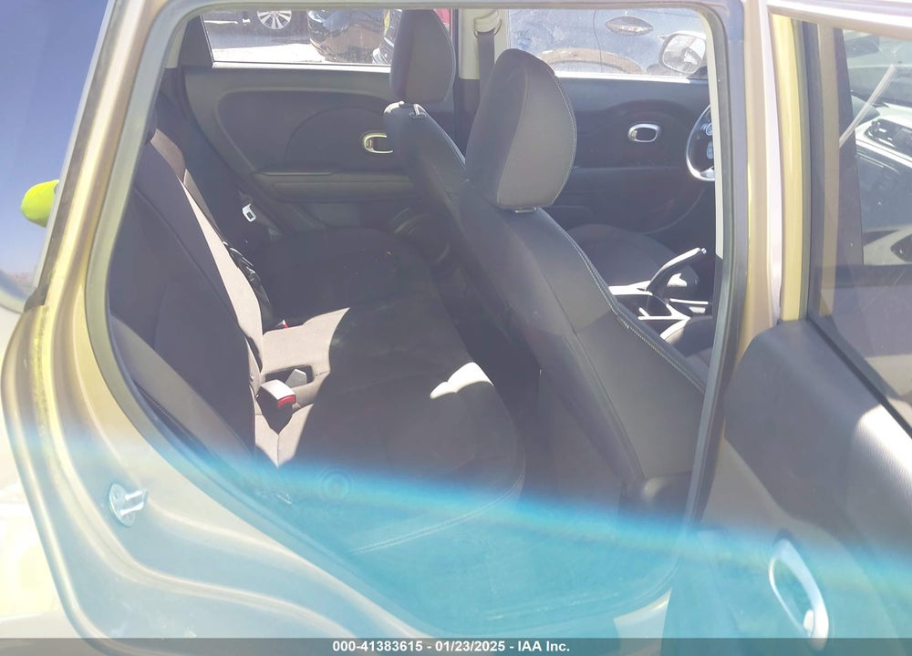 2015 KIA SOUL VIN: KNDJN2A24F7206844