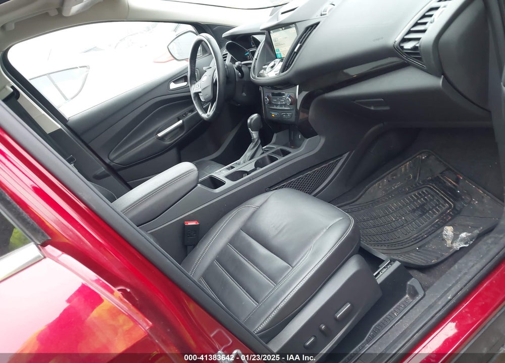 2017 FORD ESCAPE TITANIUM VIN: 1FMCU0JD8HUD82703