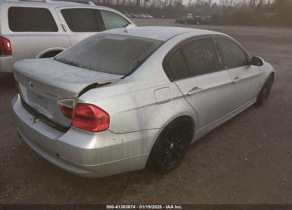 2007 BMW 328I VIN: WBAVA33557KX78057