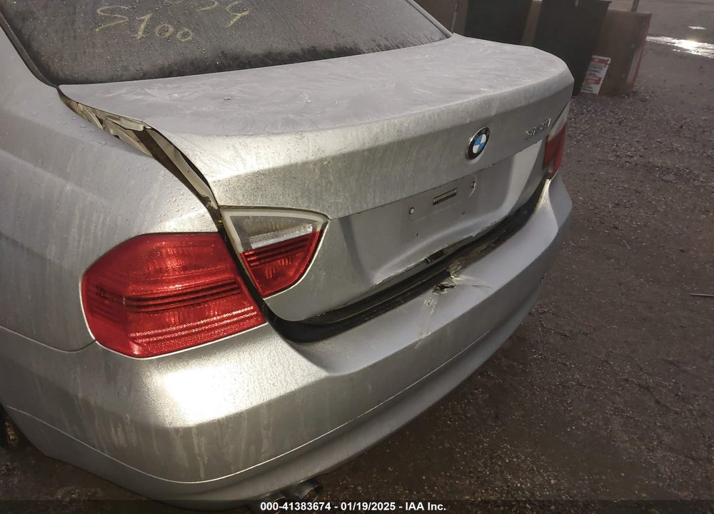 2007 BMW 328I VIN: WBAVA33557KX78057