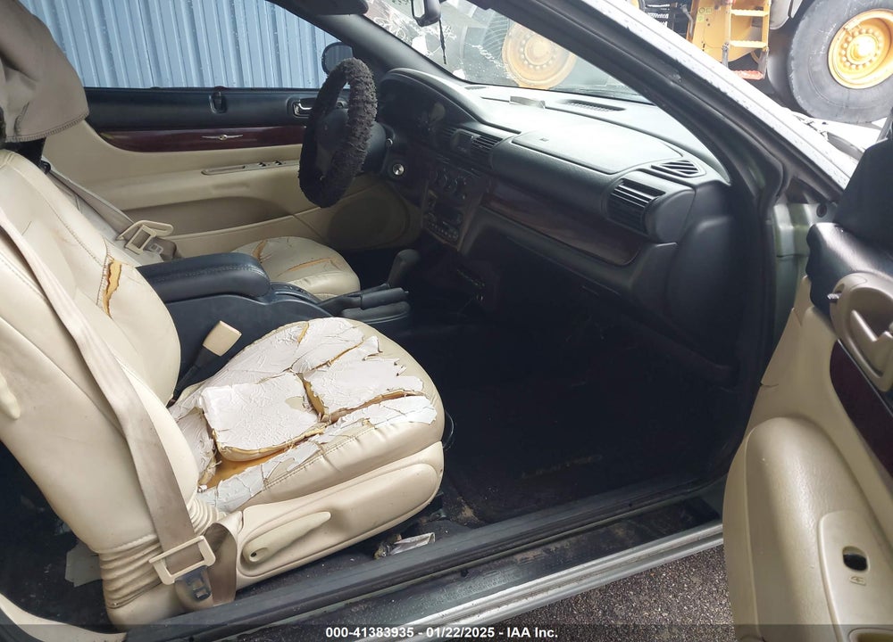 2002 CHRYSLER SEBRING LIMITED VIN: 1C3EL65R52N342819