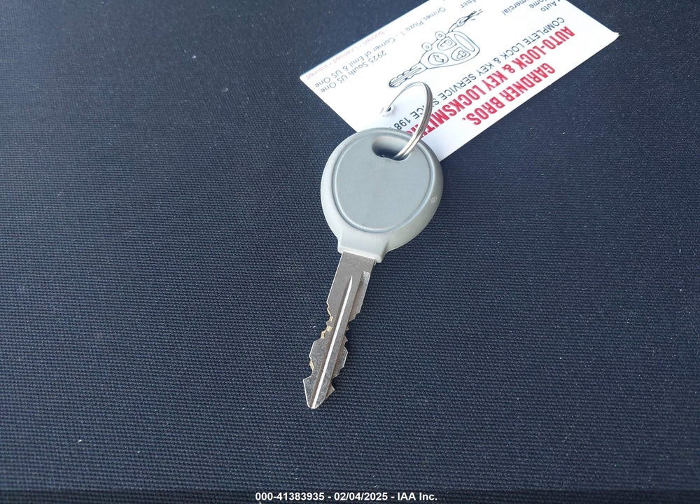 2002 CHRYSLER SEBRING LIMITED VIN: 1C3EL65R52N342819