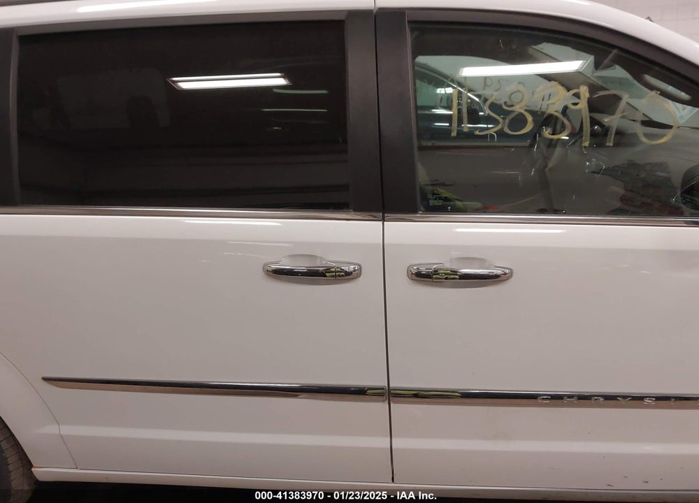 2015 CHRYSLER TOWN & COUNTRY TOURING VIN: 2C4RC1BGXFR627916