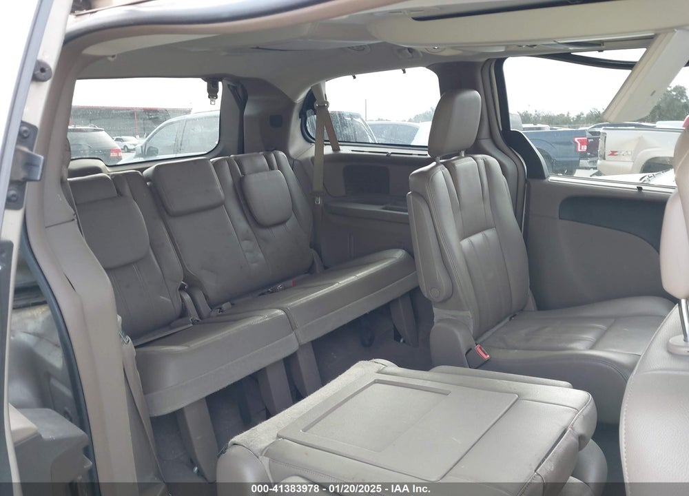 2014 CHRYSLER TOWN & COUNTRY TOURING-L VIN: 2C4RC1CGXER367577