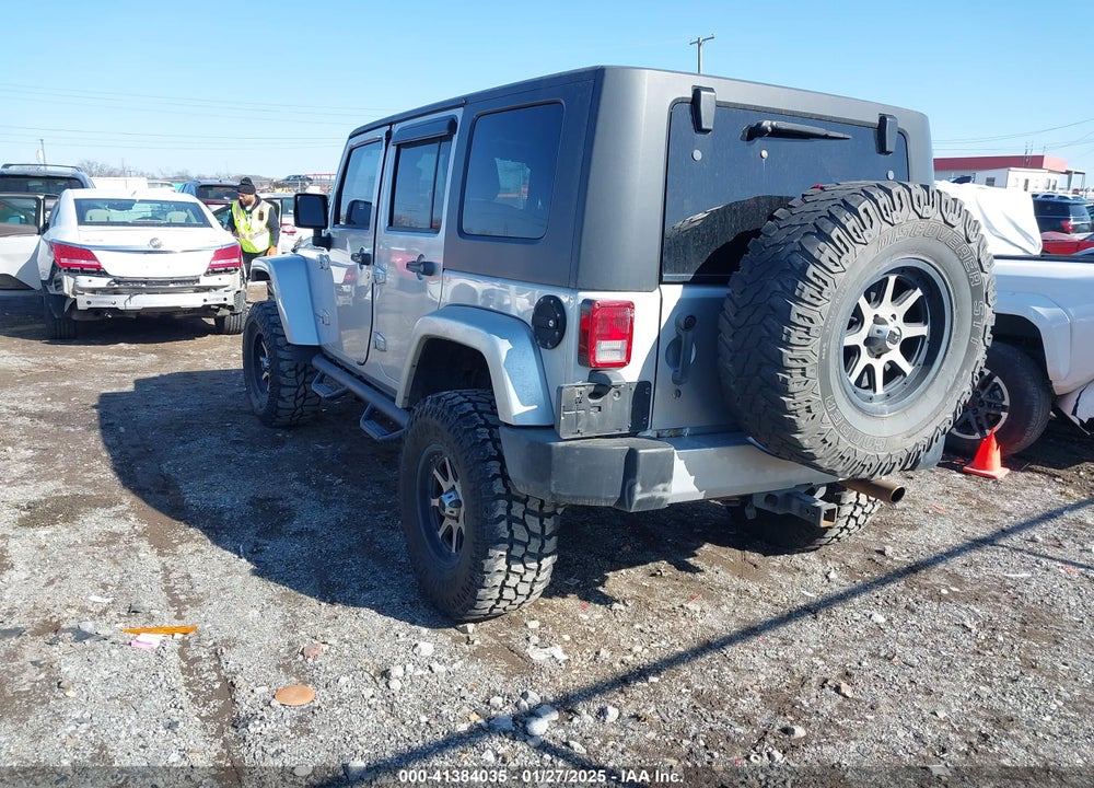 2008 JEEP WRANGLER UNLIMITED SAHARA VIN: 1J4GA59138L594642