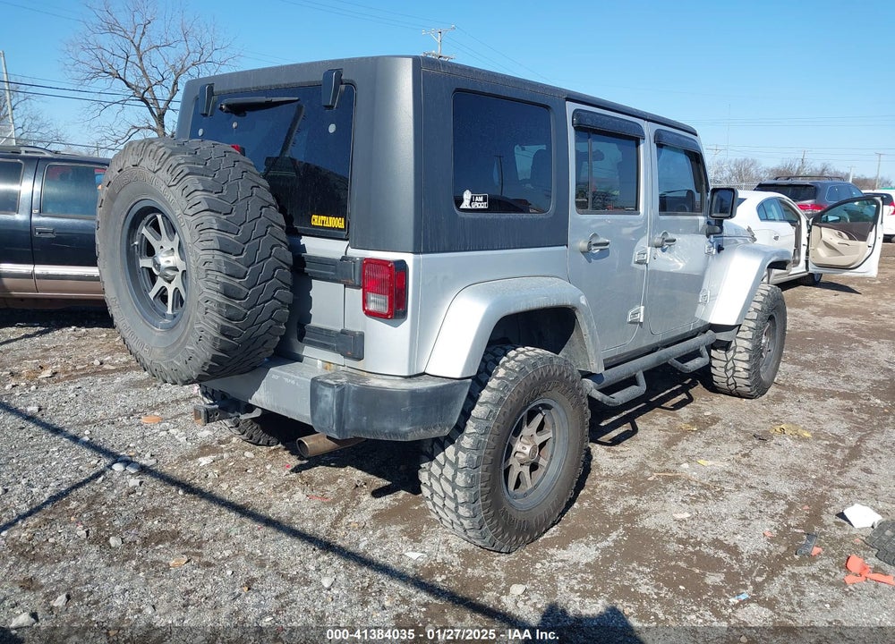 2008 JEEP WRANGLER UNLIMITED SAHARA VIN: 1J4GA59138L594642