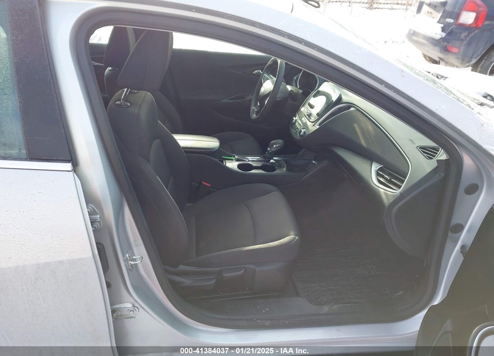 2022 CHEVROLET MALIBU VIN: 1G1ZD5ST2NF120363