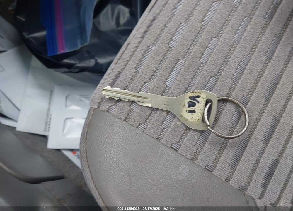 2004 SUBARU FORESTER 2.5XS VIN: JF1SG65654H755355