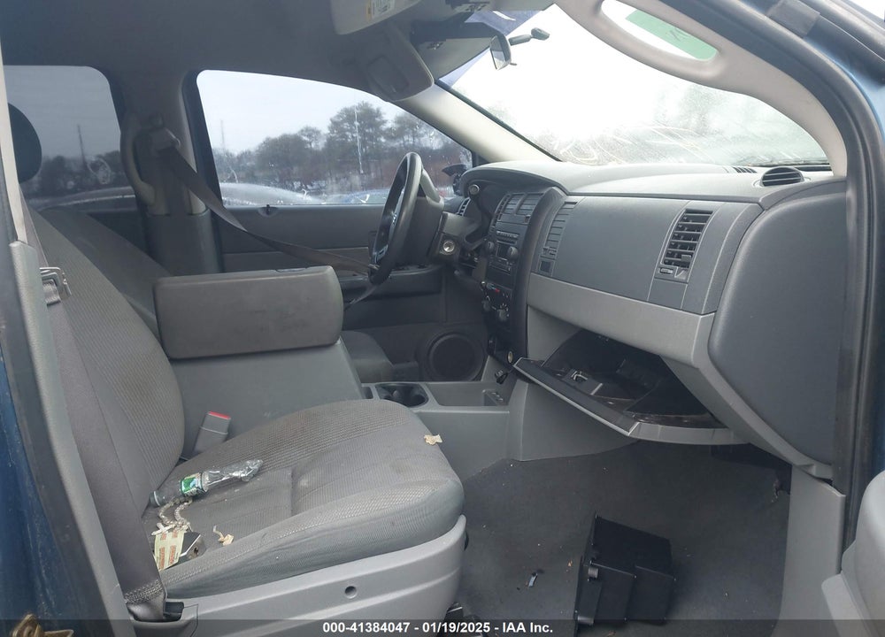 2006 DODGE DURANGO SXT VIN: 1D4HB38N66F168300