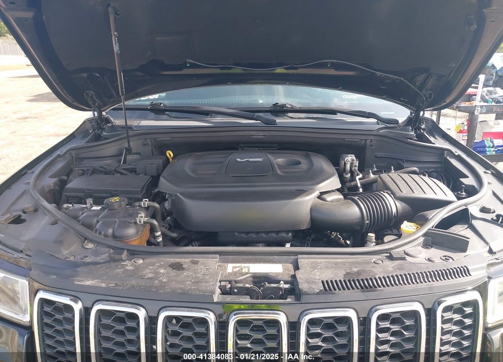 2017 JEEP GRAND CHEROKEE LAREDO 4X2 VIN: 1C4RJEAG8HC647382
