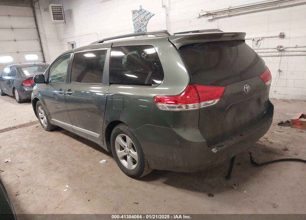 2013 TOYOTA SIENNA XLE LIMITED VIN: 5TDYK3DC1DS361100