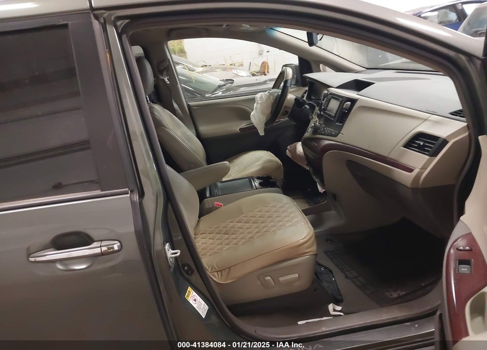 2013 TOYOTA SIENNA XLE LIMITED VIN: 5TDYK3DC1DS361100