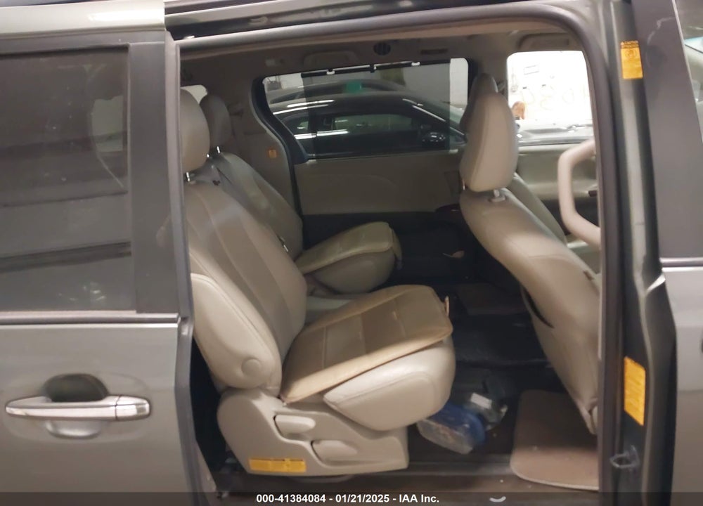 2013 TOYOTA SIENNA XLE LIMITED VIN: 5TDYK3DC1DS361100