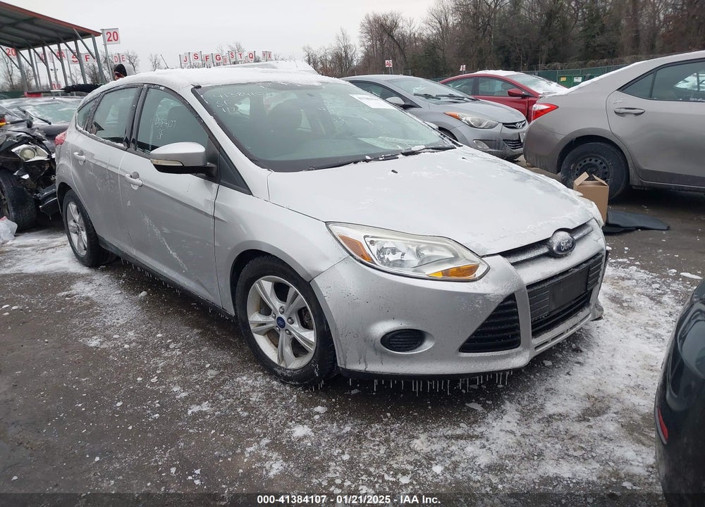 2014 FORD FOCUS SE VIN: 1FADP3K24EL329695