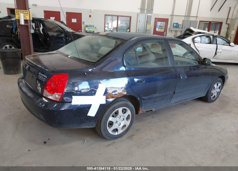 2005 HYUNDAI ELANTRA GLS/GT VIN: KMHDN46D55U987694