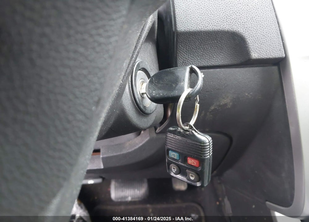 2009 FORD FOCUS VIN: 1FAHP35N59W213157