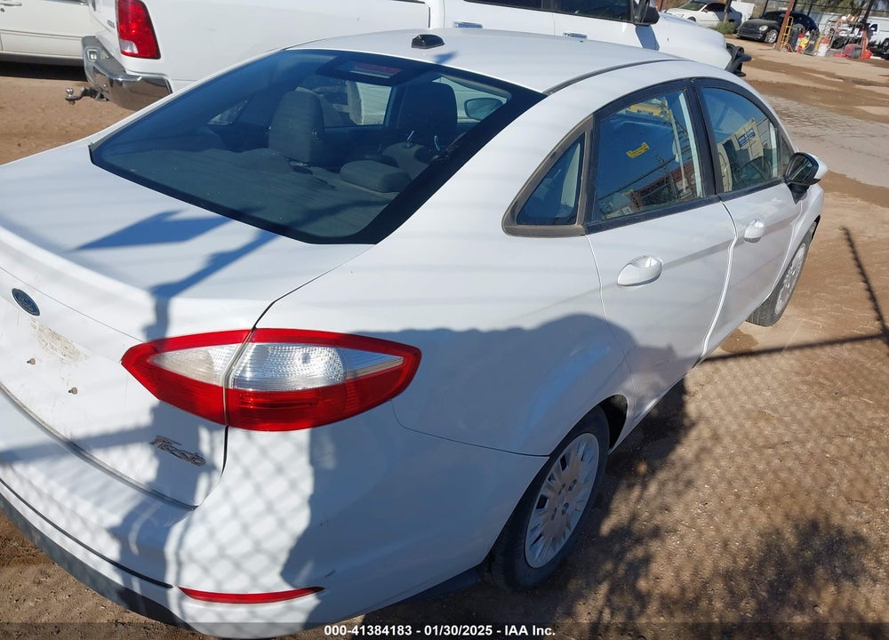2016 FORD FIESTA VIN: 3FADP4AJ7GM172406