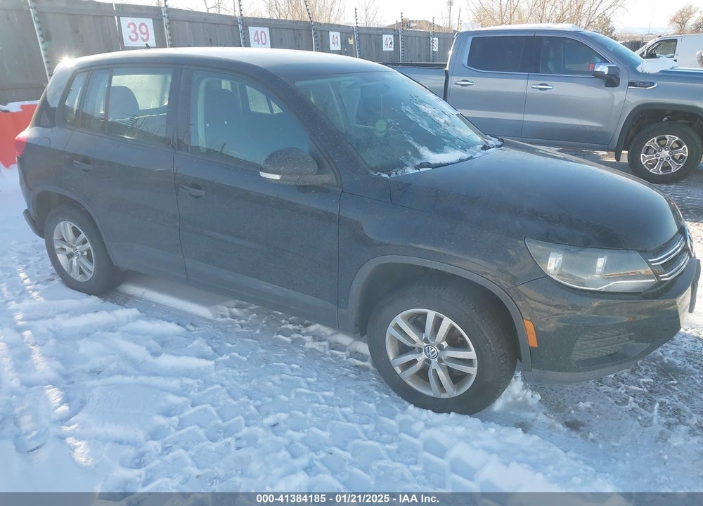 2012 VOLKSWAGEN TIGUAN S VIN: WVGAV7AX1CW561024