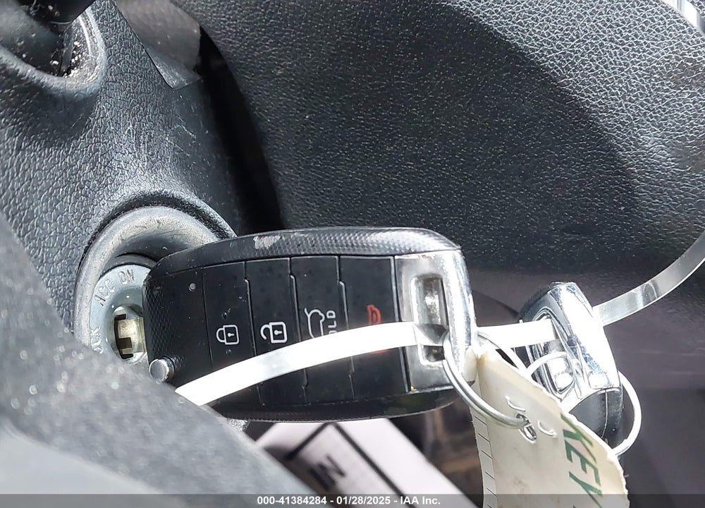 2020 KIA SORENTO 2.4L LX VIN: 5XYPGDA32LG660694