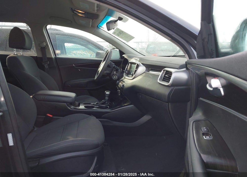 2020 KIA SORENTO 2.4L LX VIN: 5XYPGDA32LG660694